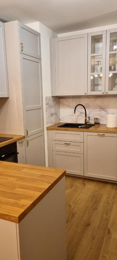 Wylom 8 Apartment